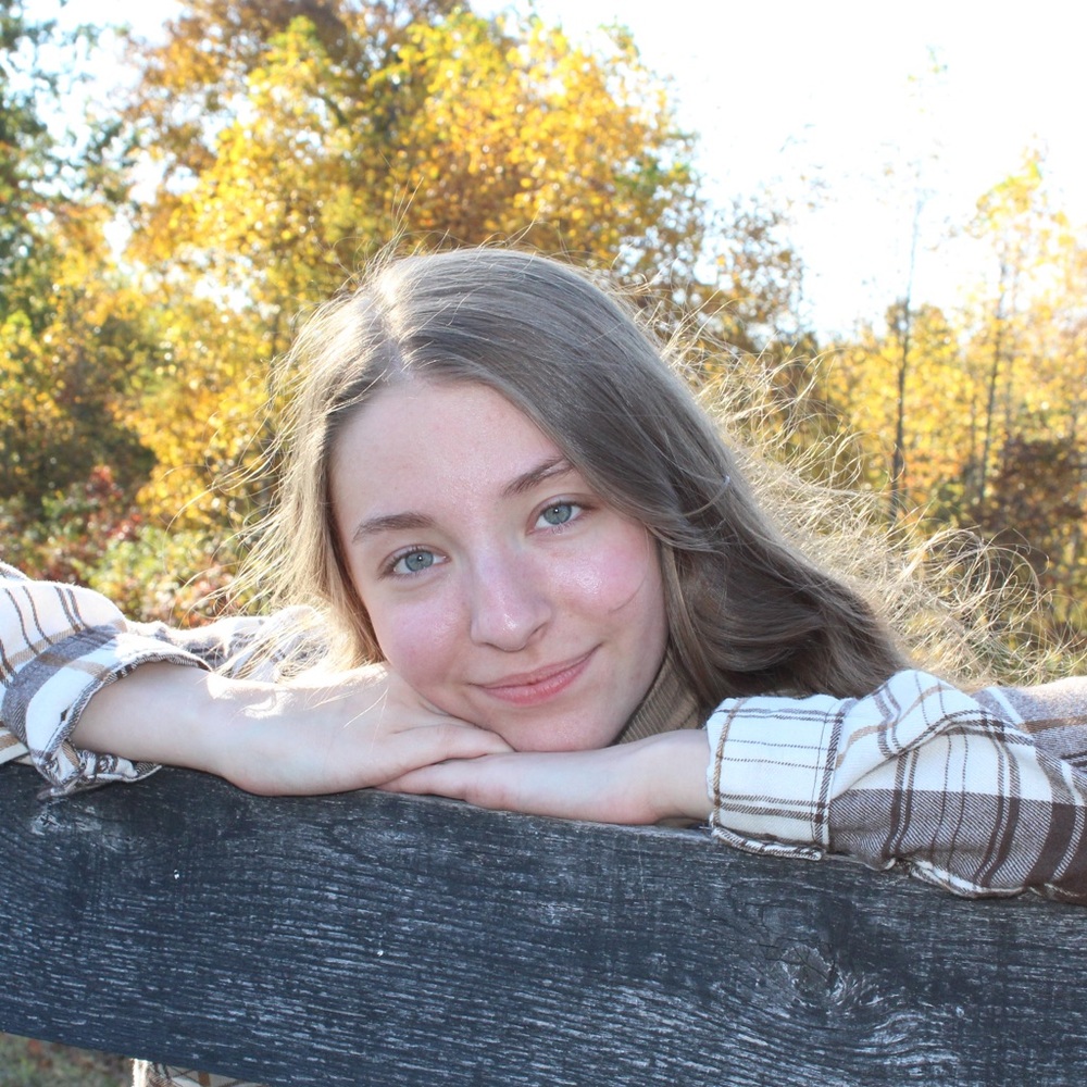 Meet your Posher, Hannah